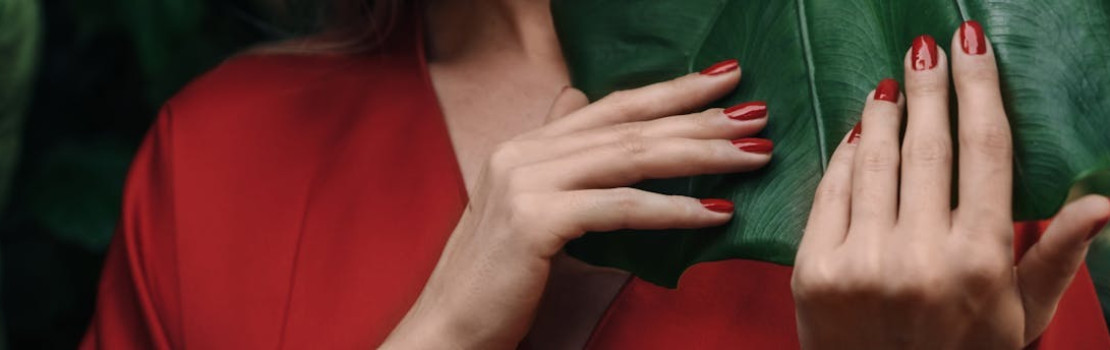 Túžite po krásnych nechtoch? Odpoveďou môže byť pravidelné prijímanie selénu. Foto: Pexels.com