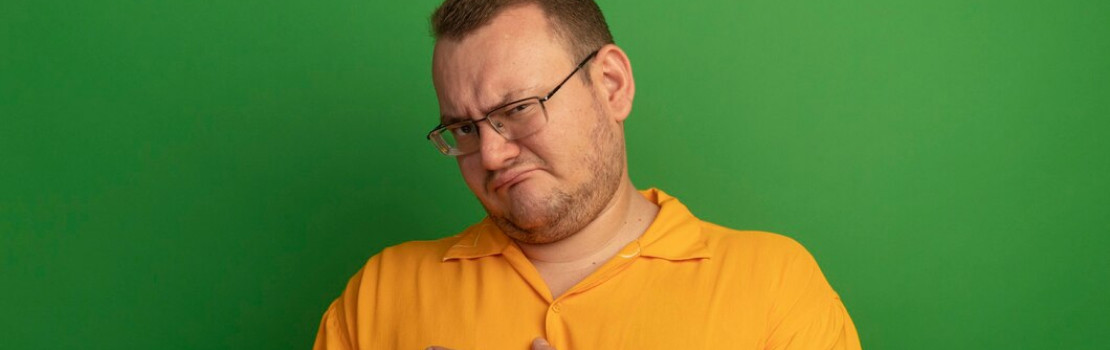 Infografika o účinkoch fajčenia na cievy a výhodách cesnaku pre ich zdravie