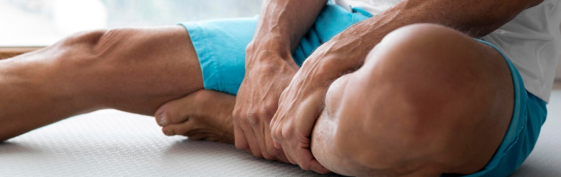 Ilustrácia osteoporózy – oslabené kosti a prevencia pre zdravý pohyb